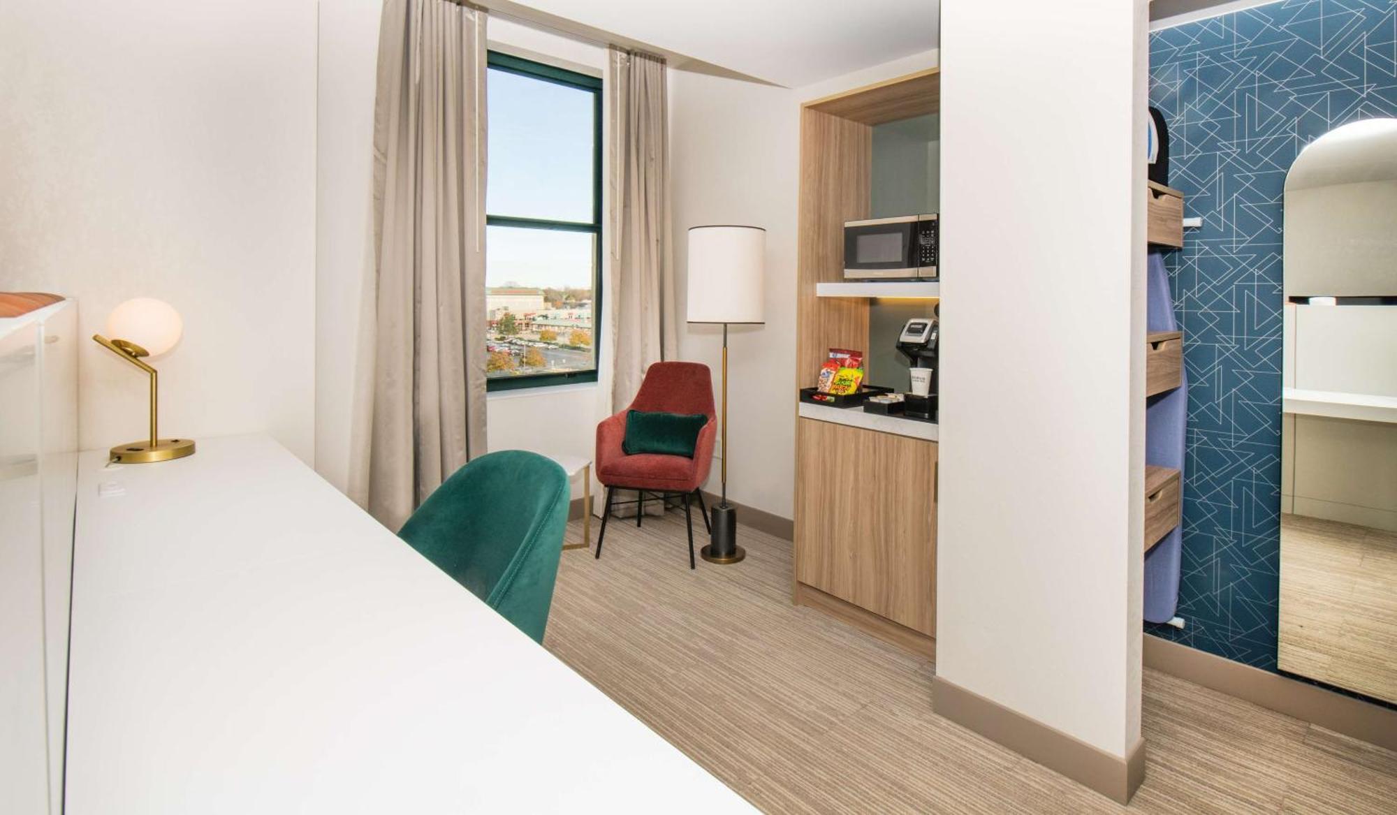 Hilton Garden Inn Flint Downtown Buitenkant foto